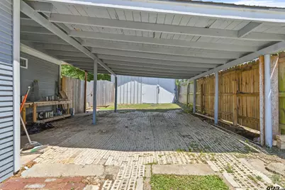 310 N Line St, Mineola, TX 75773 - Photo 22