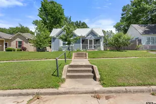 310 N Line St, Mineola, TX 75773 - Photo 1