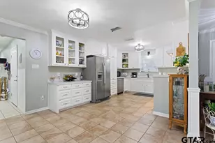 9303 Londonderry Dr, Tyler, TX 75703 - Photo 10