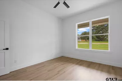 17249 Woodcrest Cir, Lindale, TX 75771 - Photo 32
