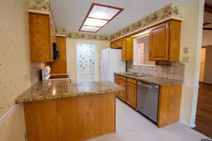 110 Wendy Dr, Whitehouse, TX 75791 - Photo 10