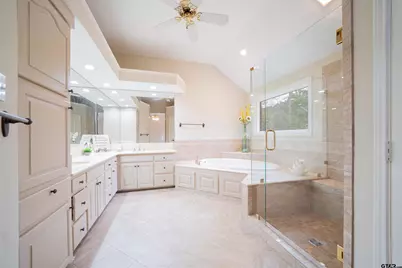 221 Hunters Circle, Longview, TX 75605 - Photo 18
