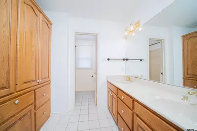 221 Hunters Circle, Longview, TX 75605 - Photo 24