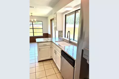 433 Top Hill Dr, Tyler, TX 75703 - Photo 14