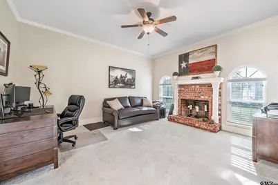 1881 Valley View, Tyler, TX 75703 - Photo 12