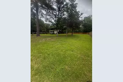 22693 Autumn Woods Trl, Flint, TX 75762 - Photo 6