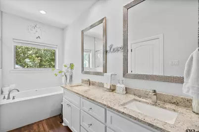 22828 Babes Landing, Lindale, TX 75771 - Photo 16