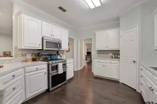 4103 Stonebrook Ln, Tyler, TX 75707 - Photo 12