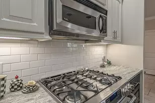 685 Bunker, Tyler, TX 75703 - Photo 12