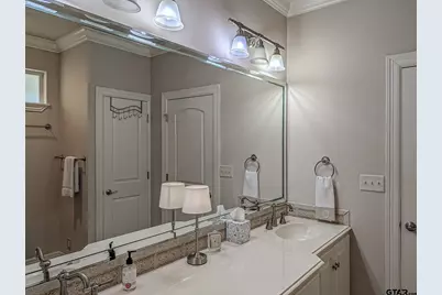 685 Bunker, Tyler, TX 75703 - Photo 22