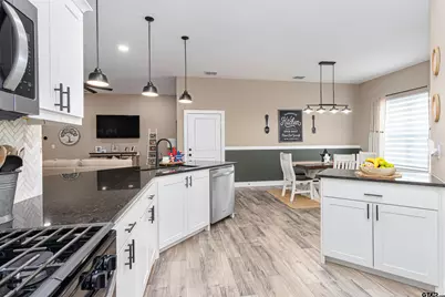 16210 Crossing Circle, Lindale, TX 75771 - Photo 6