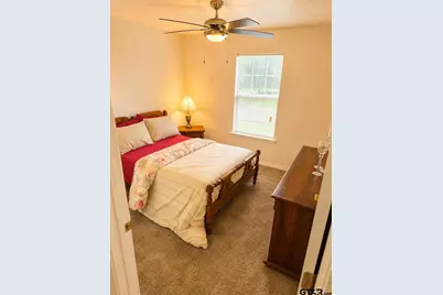 414 Tobe, Gilmer, TX 75645 - Photo 8