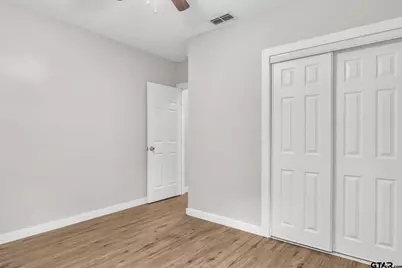 1409 N Carlyle Ave, Tyler, TX 75702 - Photo 22