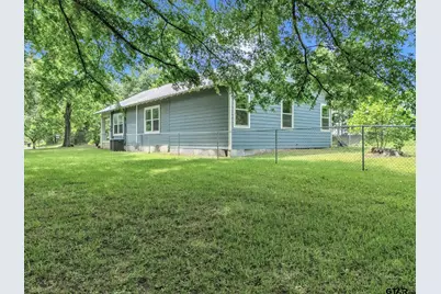 1409 N Carlyle Ave, Tyler, TX 75702 - Photo 36