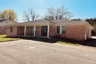 1101 S Main St, Lindale, TX 75771 - Photo 1