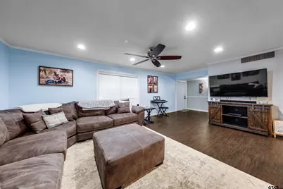 207 Lakeshore Dr., Palestine, TX 75801 - Photo 4