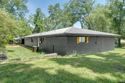 207 Lakeshore Dr., Palestine, TX 75801 - Photo 24