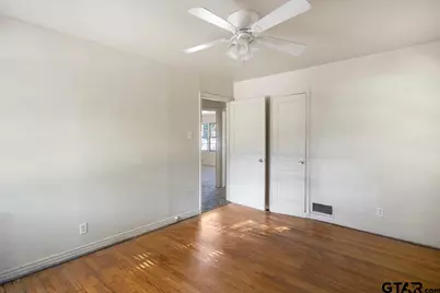 837 S Palmer Avenue, Tyler, TX 75702 - Photo 22