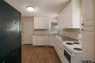837 S Palmer Ave, Tyler, TX 75702 - Photo 16