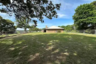 1673 Co Rd 4211, Jacksonville, TX 75766 - Photo 32