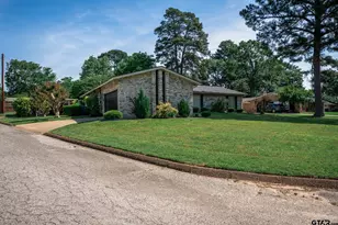 317 E Robinwood, White Oak, TX 75693 - Photo 4