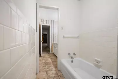412 Angelina St, Jacksonville, TX 75766 - Photo 30