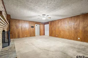 412 Angelina St, Jacksonville, TX 75766 - Photo 18