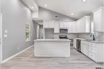 152 Royal Drive W., Bullard, TX 75757 - Photo 6