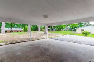 209 Miles St, Longview, TX 75605 - Photo 32