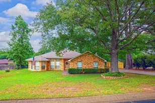 307 Bosque St, Chandler, TX 75758 - Photo 1