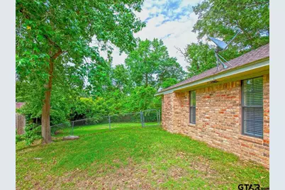 307 Bosque St, Chandler, TX 75758 - Photo 20