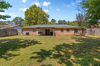 309 Henderson, Mt Pleasant, TX 75455 - Photo 16