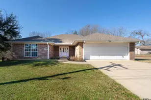 103 Lyle St, Gladewater, TX 75647 - Photo 2