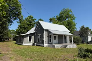 206 Live Oak, Winnsboro, TX 75494 - Photo 1