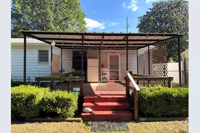 213 E Magnolia Dr, Mt Pleasant, TX 75455 - Photo 16