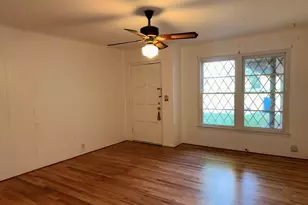 213 E Magnolia Dr, Mt Pleasant, TX 75455 - Photo 4