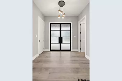 302 Canal St, Corsicana, TX 75109 - Photo 6