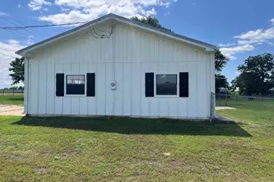 1023 Co Rd 3150, Cookville, TX 75558 - Photo 26