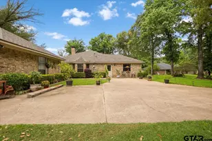 13804 Birchwood Cir, Lindale, TX 75771 - Photo 8