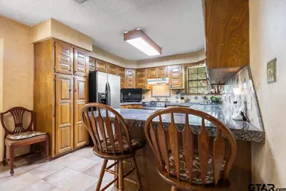 13804 Birchwood Cir, Lindale, TX 75771 - Photo 14