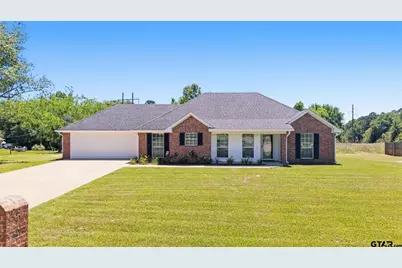 513 Kingsway, Overton, TX 75684 - Photo 1