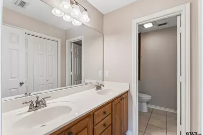 513 Kingsway, Overton, TX 75684 - Photo 14
