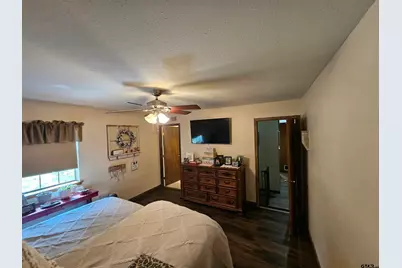411 Green Meadow Trail, Holly Lake Ranch, TX 75765 - Photo 20