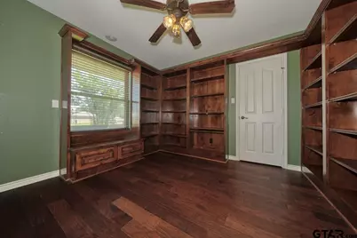 13523 Country Gln, Tyler, TX 75706 - Photo 6
