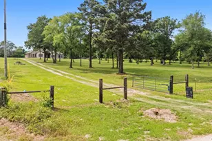 20846 County Rd 26, Tyler, TX 75705 - Photo 34