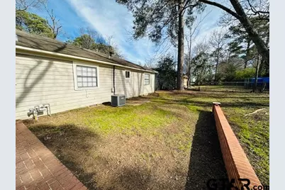 1224 S Azalea Dr, Tyler, TX 75701 - Photo 12