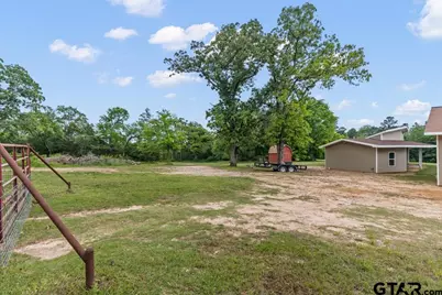 1129 Holly Road, Gilmer, TX 75644 - Photo 26