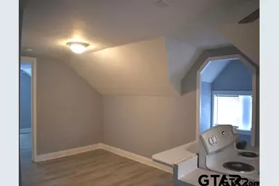 1511 Summit Unit 2, Tyler, TX 75701 - Photo 4