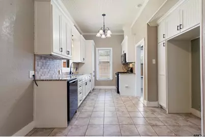 307 W South St., Lindale, TX 75771 - Photo 10