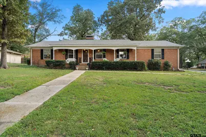 113 Mockingbird Street, Mount Pleasant, TX 75455 - Photo 1